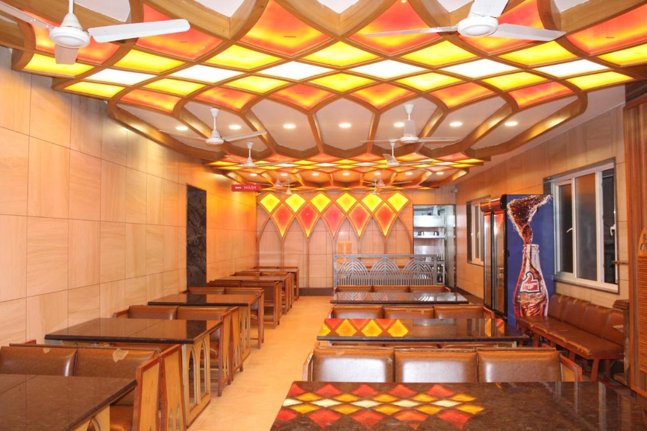 Annai In Saravana Bhavan Fine Stay And Restaurant Velankanni Exterior photo